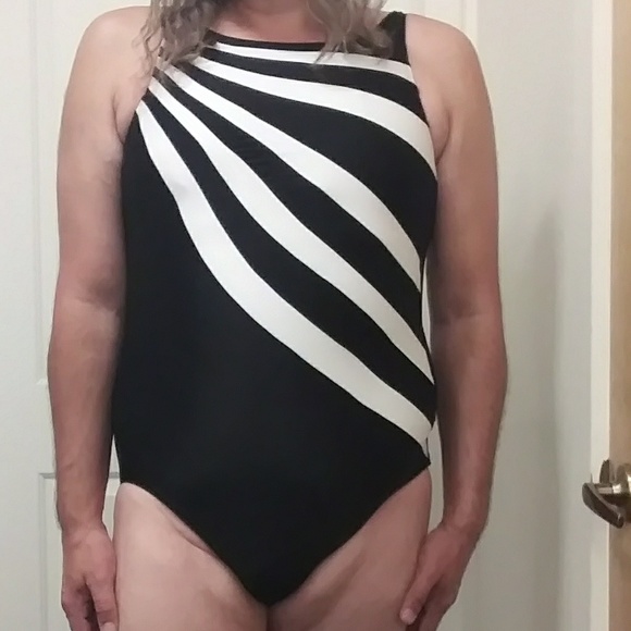 delta burke swimming suits